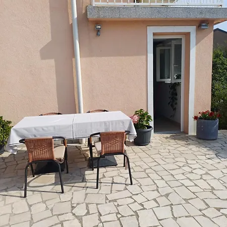 Grabar Cres